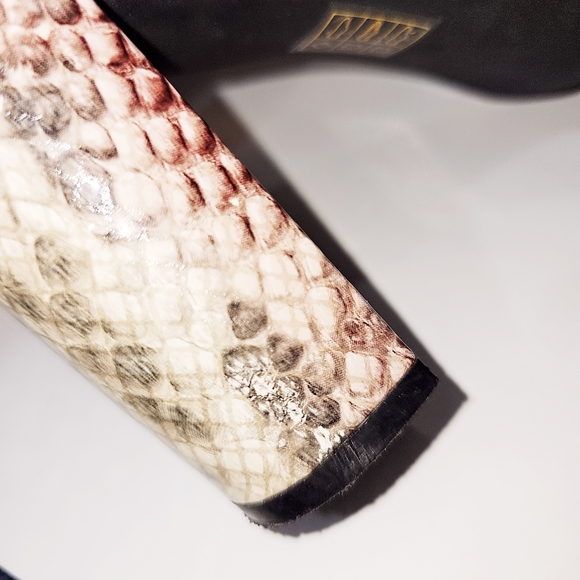 Jeffrey Campbell Snake Embossed Leather Heeled Sandals Shoes size 11 - Picture 11 of 12